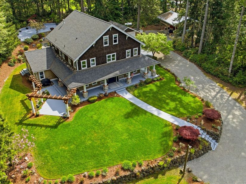 252 & 250 NW Sigurd Hanson Road, Poulsbo WA 98370
