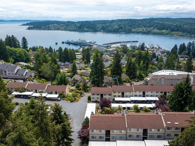 26435 Pennsylvania Avenue NE 46, Kingston WA 98346