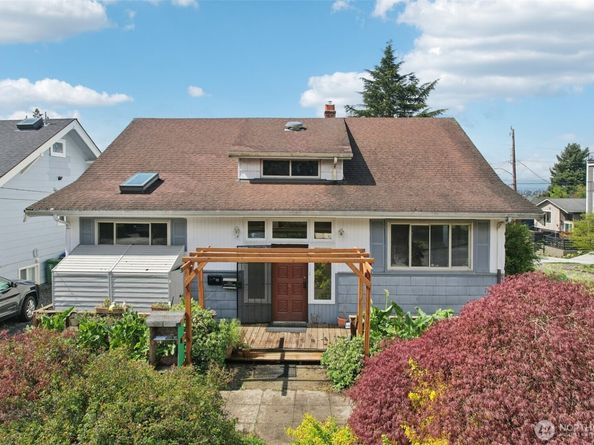 4817 Greenwood Avenue N, Seattle WA 98103