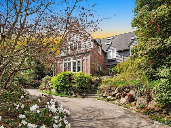 115 Dorffel Drive E, Seattle WA 98112