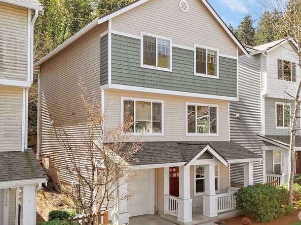 21262 40th Way S 32, SeaTac WA 98198