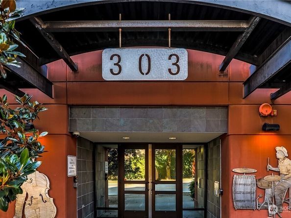 303 23rd Avenue S 304, Seattle WA 98144