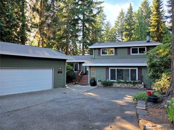 8941 170th Court NE