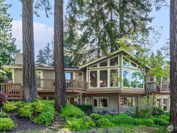 15718 24th Drive SE, Mill Creek WA 98012