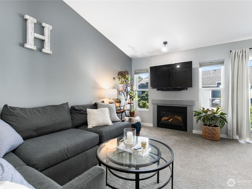 15150 140th Way SE N303, Renton WA 98058