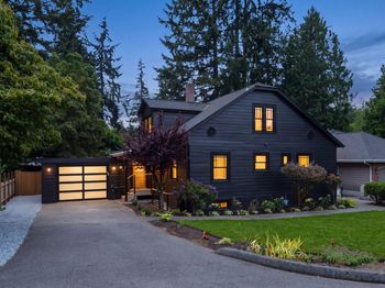 3513 NE 187th Court