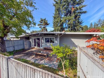 16042 SE 10th Street