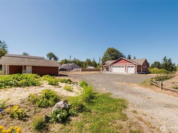 1726 Lilypad Place E