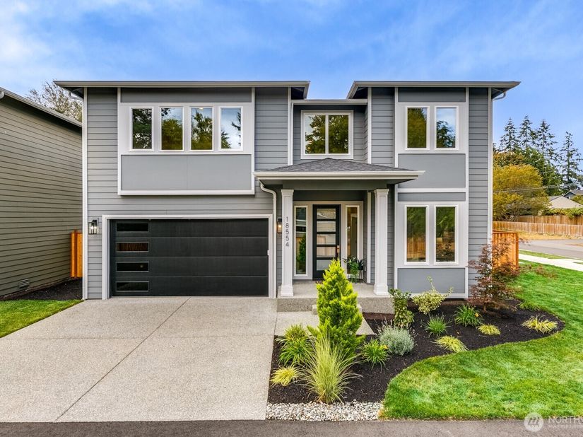 18554 Stone Avenue N, Shoreline WA 98133
