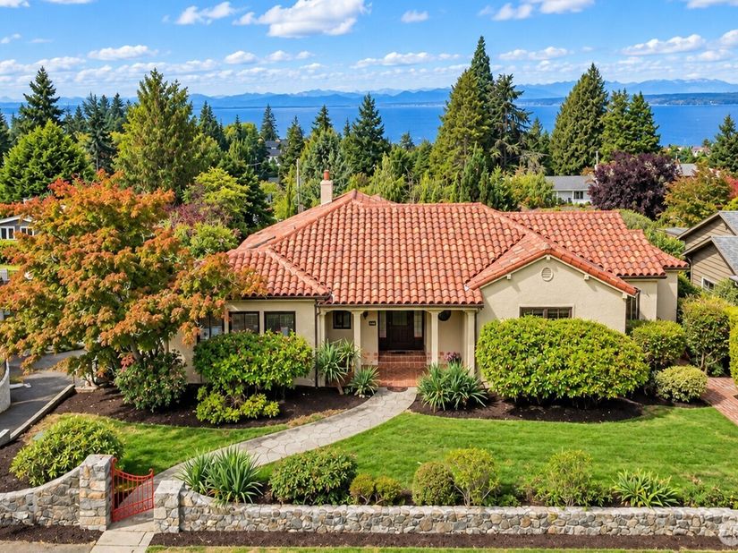 12221 8th Avenue NW, Seattle WA 98177