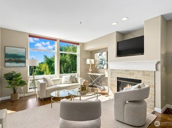 3221 Avalon Way SW