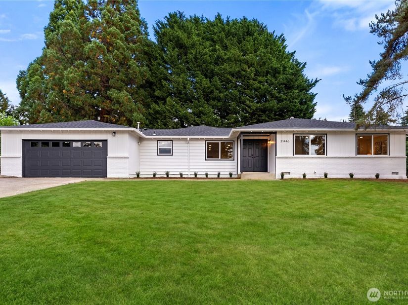 31446 28th Place SW, Federal Way WA 98023