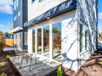 725 N 88th Street