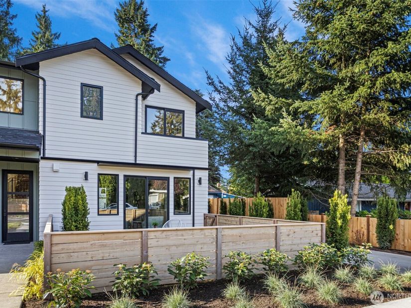 12843 NE 112th Street, Kirkland WA 98033