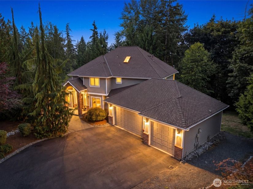 19141 148th Avenue NE, Woodinville WA 98072