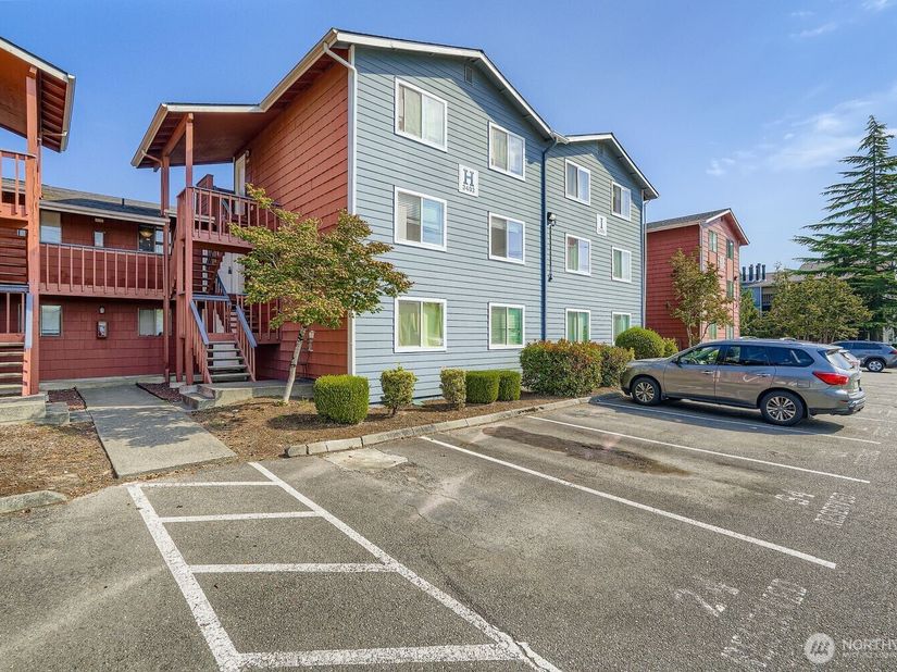 3402 I Street NE H202, Auburn WA 98002