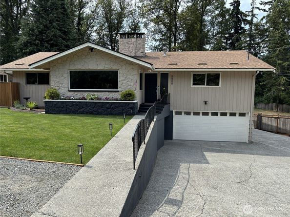 8808 Monte Cristo Drive, Everett WA 98208