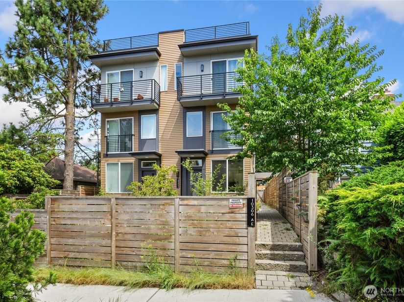 10306 Midvale Avenue N A, Seattle WA 98133