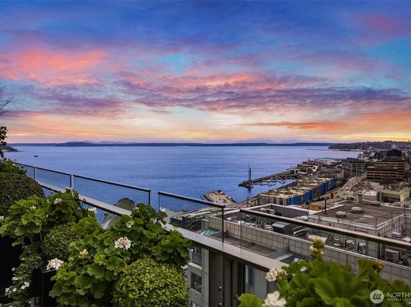 99 Union Street 1704, Seattle WA 98101