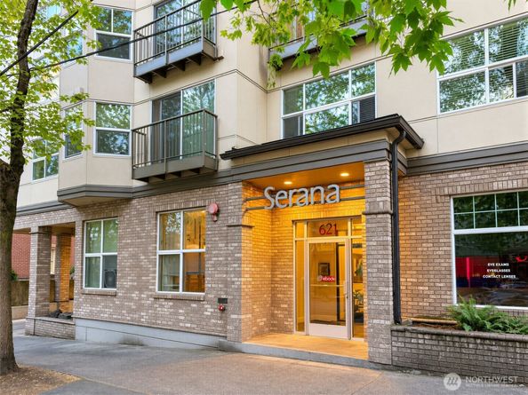 621 5th Avenue N 402, Seattle WA 98109