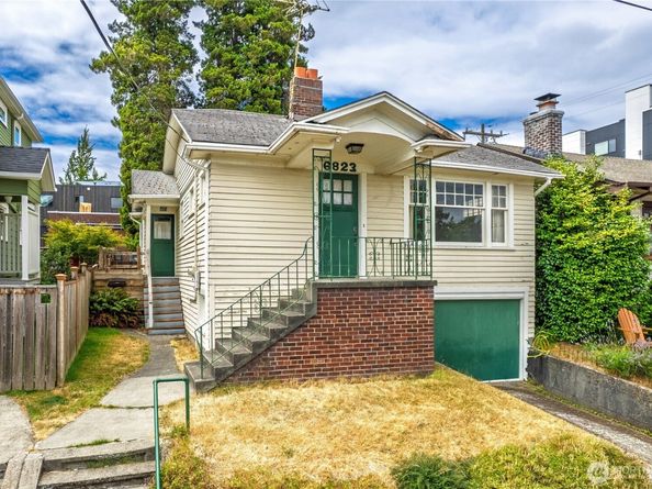 6823 Phinney Avenue N, Seattle WA 98103