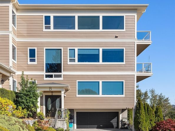 6404 NE 181st Street B, Kenmore WA 98028