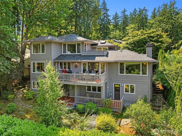 7066 92nd Avenue SE, Mercer Island WA 98040