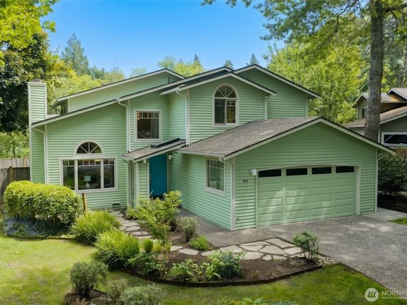 910 6th Place S, Kirkland WA 98033