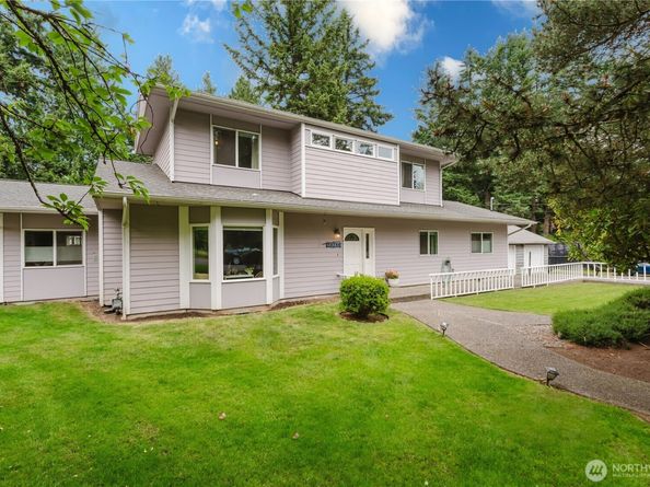 8706 NE 135th Place, Kirkland WA 98034