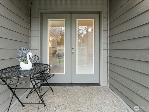 6440 139th Place NE 12, Redmond WA 98052