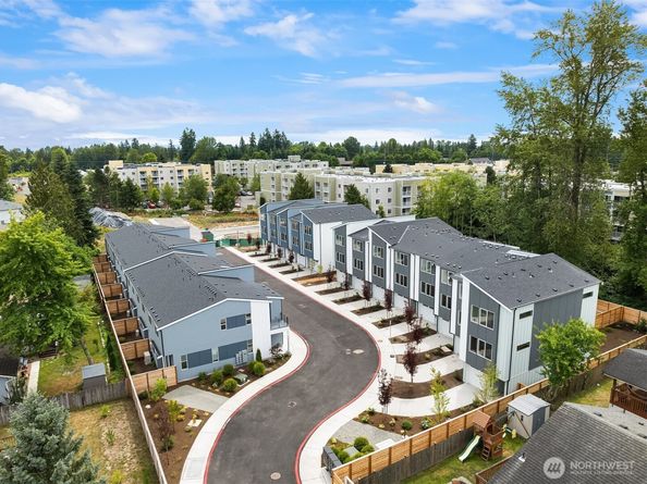 1520 Hollow Dale Place D, Everett WA 98204