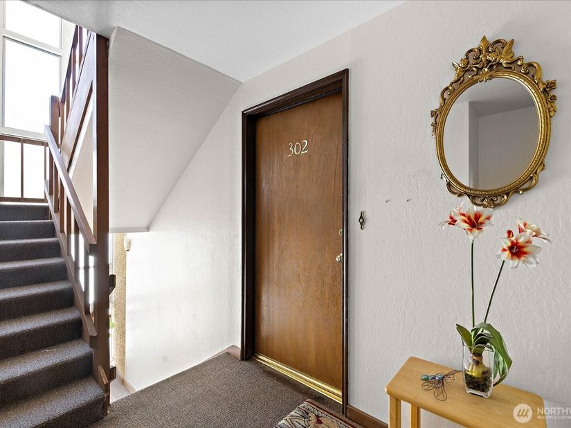 3209 Hoyt Avenue 302, Everett WA 98201