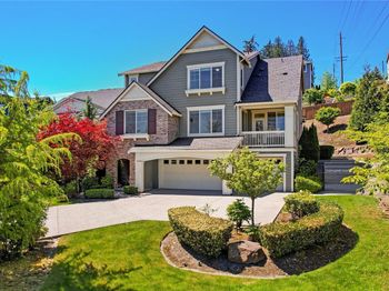 10922 NE 194th Drive