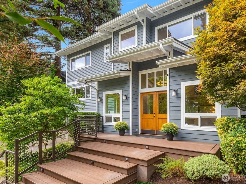 7803 89th Place SE, Mercer Island WA 98040