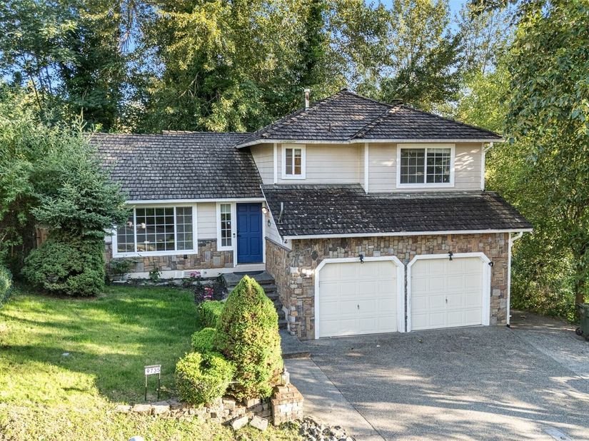 9735 S 222nd Street, Kent WA 98031