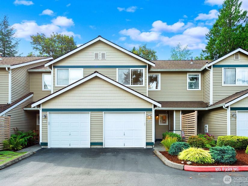 21616 9th Avenue SE C105, Bothell WA 98021