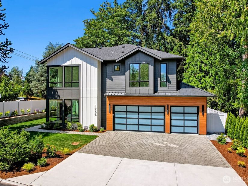 1265 165th Avenue SE, Bellevue WA 98008