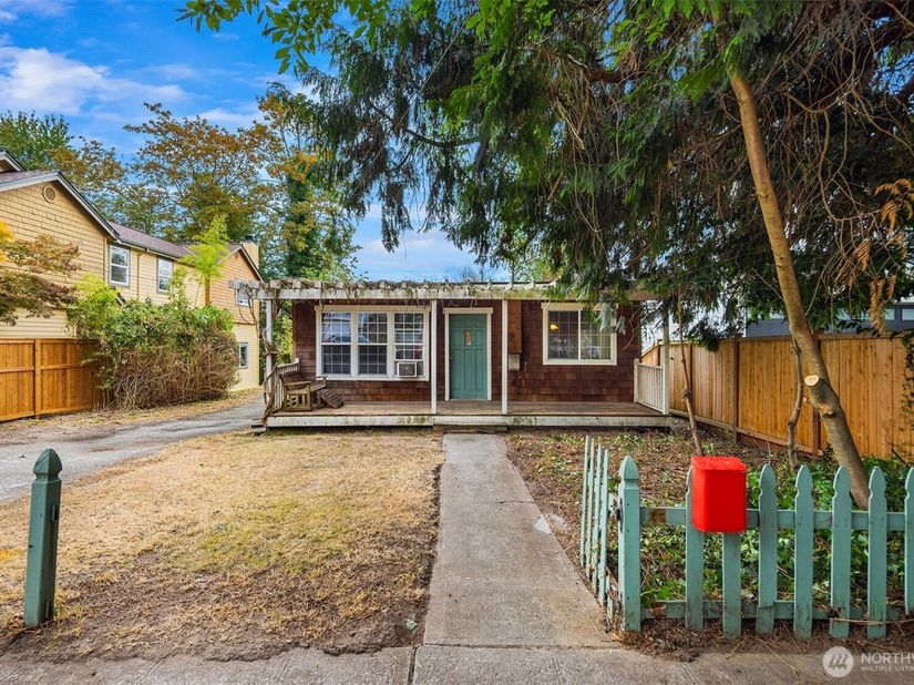 440 26th Avenue E, Seattle WA 98112