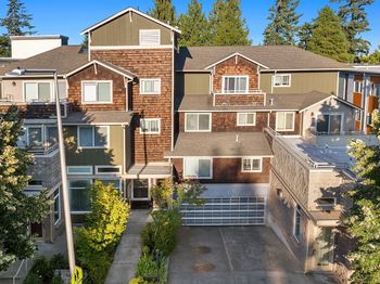 12534 15th Avenue NE