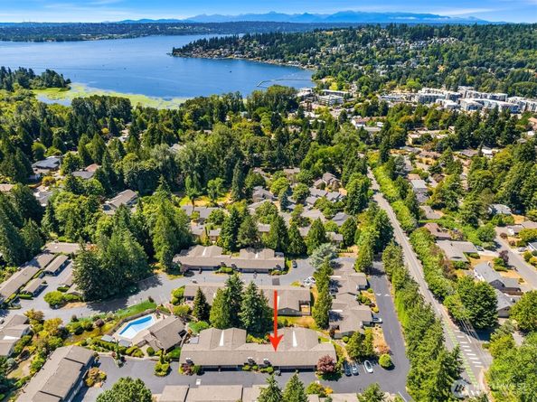 11515 105th Place NE N53, Kirkland WA 98033
