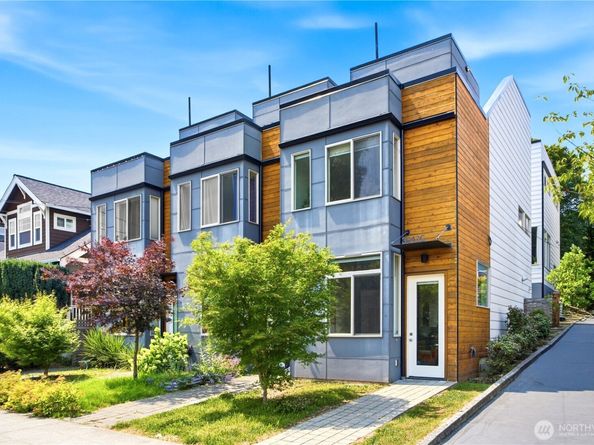 3043 C 21st Avenue W, Seattle WA 98199