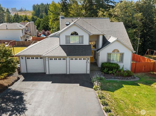 9787 Enchantment Avenue NW, Silverdale WA 98383