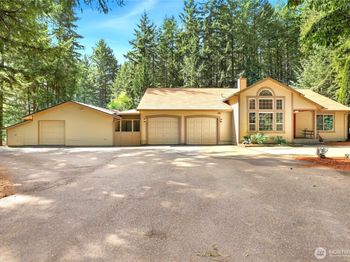 5800 SW Royal Spruce Drive
