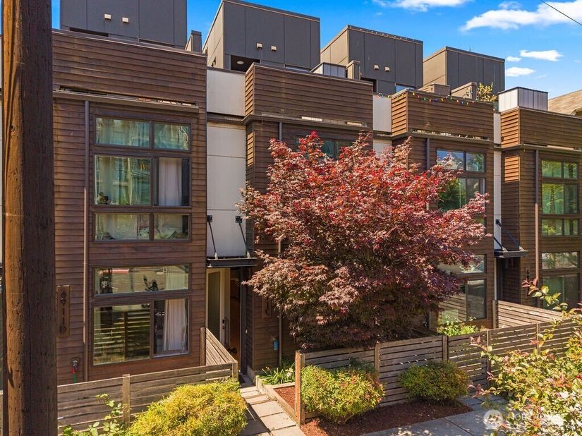 6911 California Avenue SW C, Seattle WA 98136