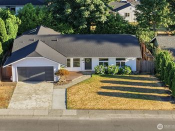 9925 NE 204th Place