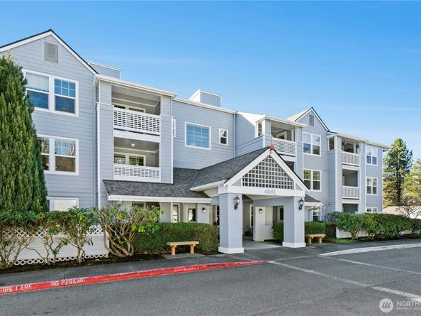 4081 224th Lane SE 202, Issaquah WA 98029