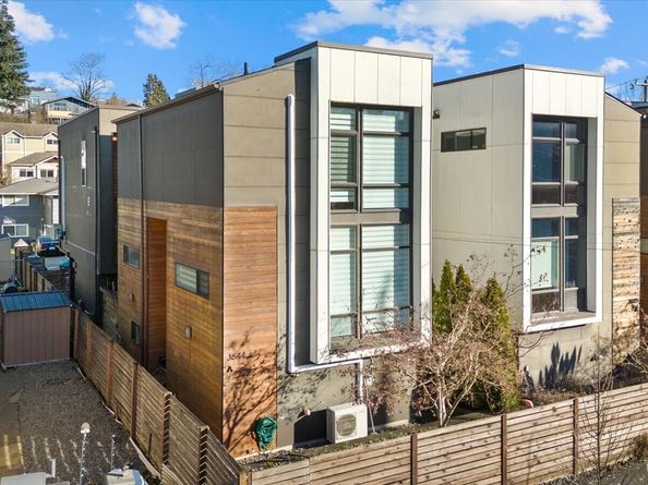 3646 36th Avenue S A, Seattle WA 98144
