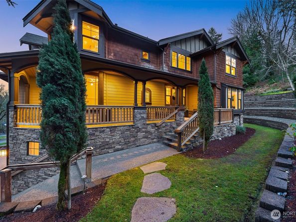 16305 SE 37th Street, Bellevue WA 98008