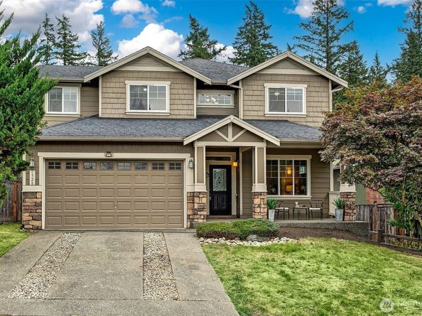 1528 211th Place NE, Sammamish WA 98074