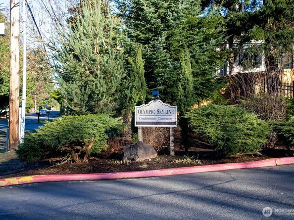 23411 102nd Avenue SE E107, Kent WA 98031